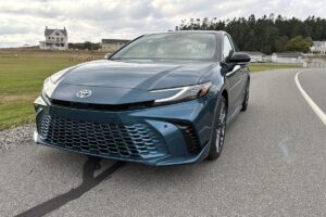 camera hành trình cho Toyota camry 2025