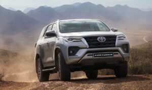 Xe SUV gầm cao giá rẻ